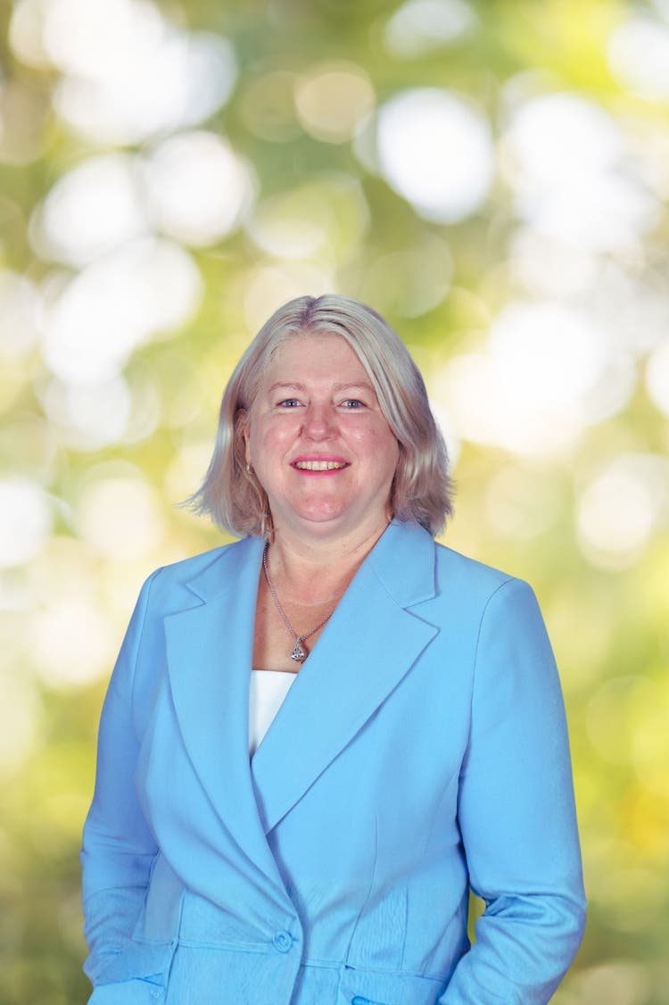 Marilyn Friedrich, Principal Sarah Redfern Public School